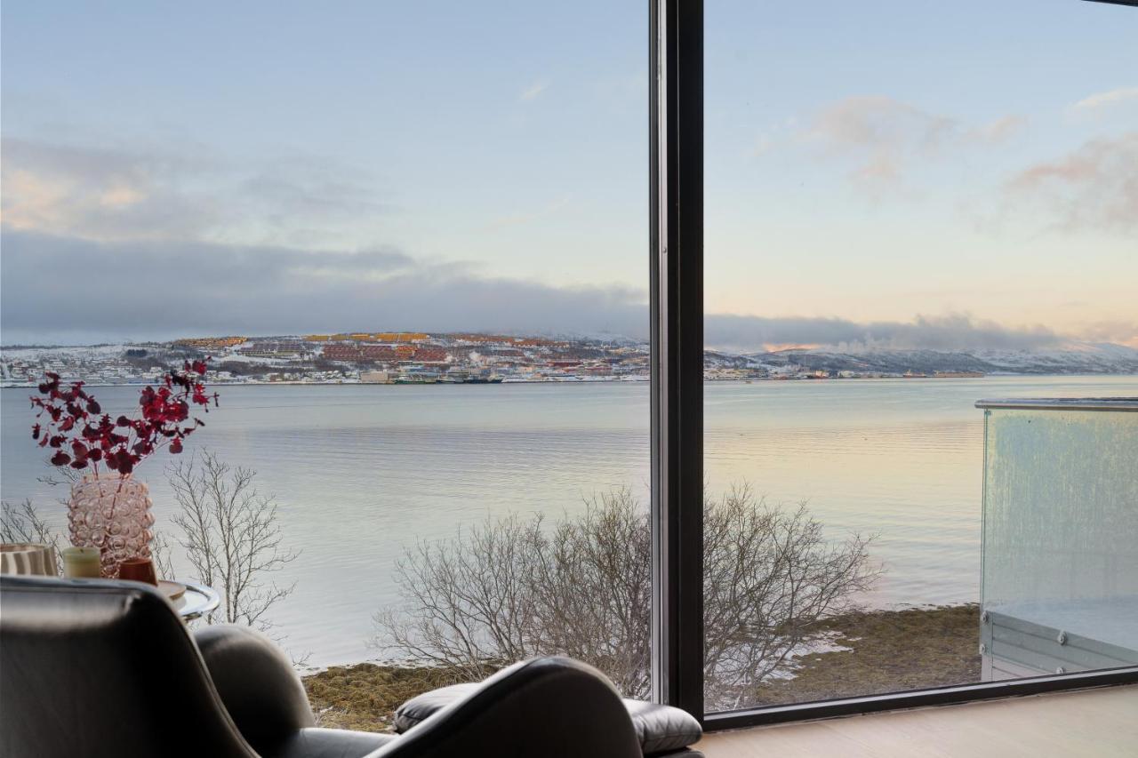 Ferienwohnung Oceanfront Penthouse Duplex Wamazing View! Tromsø Exterior foto