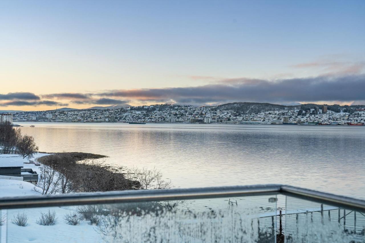 Ferienwohnung Oceanfront Penthouse Duplex Wamazing View! Tromsø Exterior foto